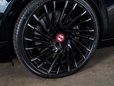 Used 2015 Bentley Flying Spur V8 image 10