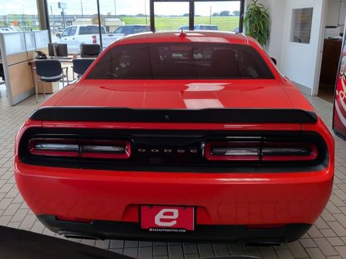 Used 2021 Dodge Challenger R/T Scat Pack RWD image 7