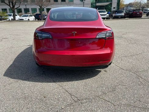 Used 2021 Tesla Model 3 Standard Range Plus image 32