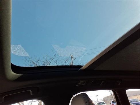 Used 2020 Volvo XC60 T5 R-Design w/ Protection Package Premier image 30