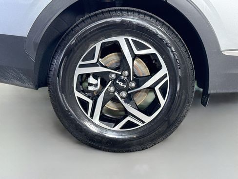 Used 2024 Kia Sportage LX AWD/4WD image 33