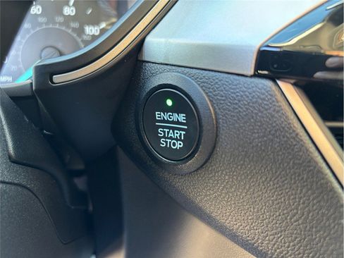 Used 2021 Ford Escape SEL image 27