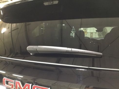 New 2026 GMC Acadia Elevation image 19