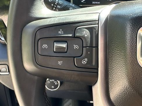 Used 2025 GMC Sierra 1500 SLE w/ Preferred Package AWD/4WD image 26