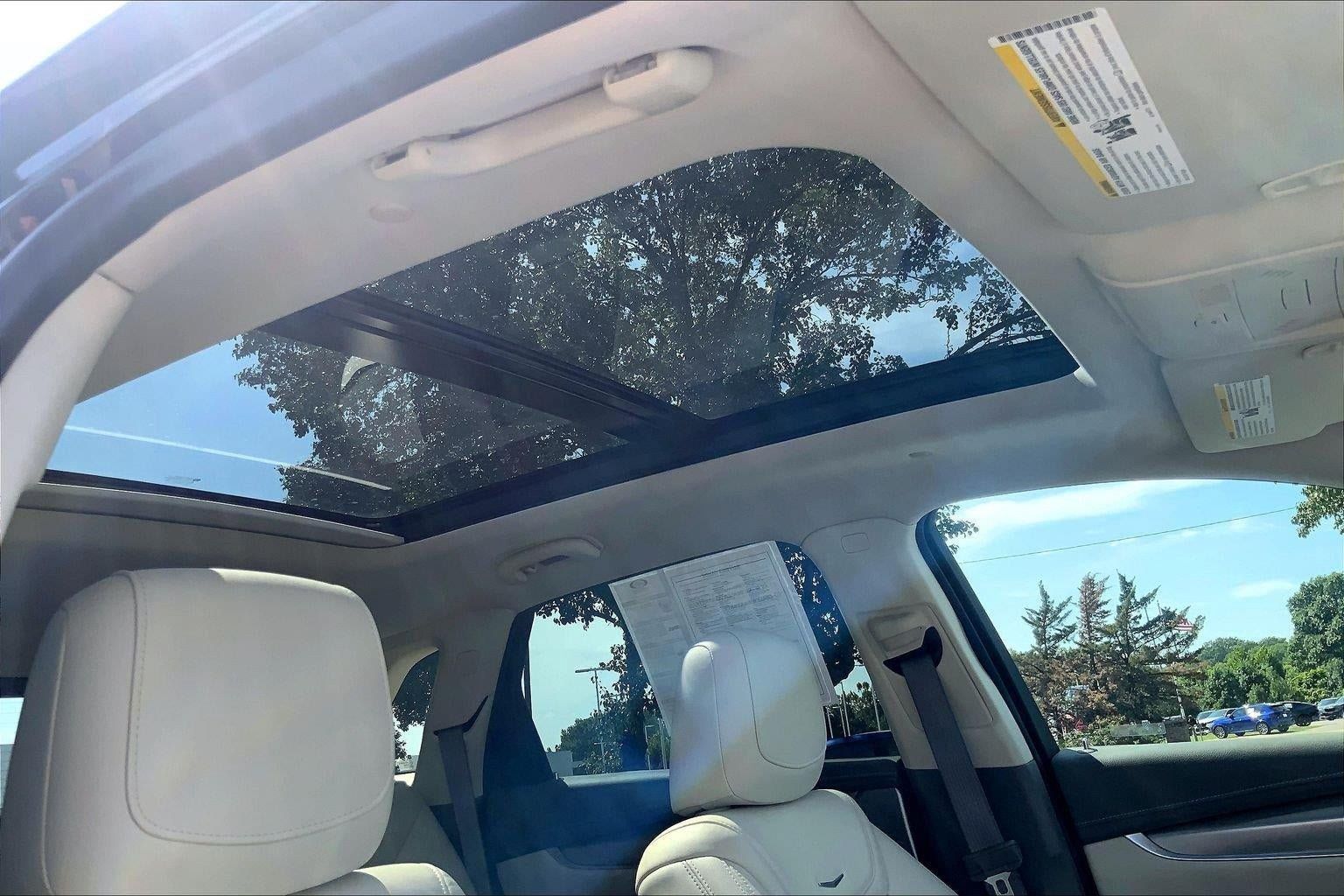 Used 2020 Cadillac XT5 Premium Luxury AWD/4WD image 29