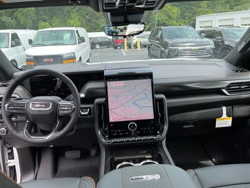 New 2026 GMC Yukon AT4 w/ AT4 Premium Package AWD/4WD image 49