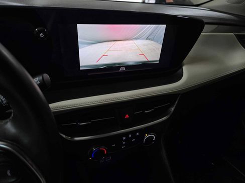 Used 2024 Buick Encore GX Preferred FWD image 26