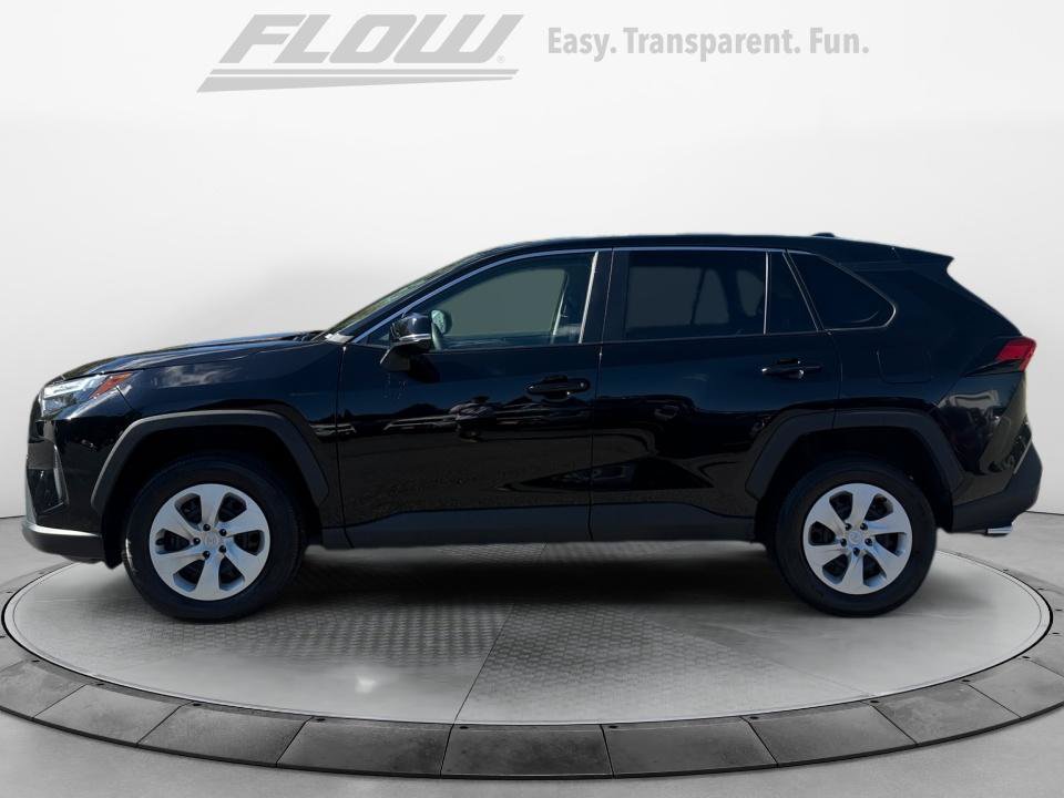 Certified 2025 Toyota RAV4 LE AWD/4WD image 5