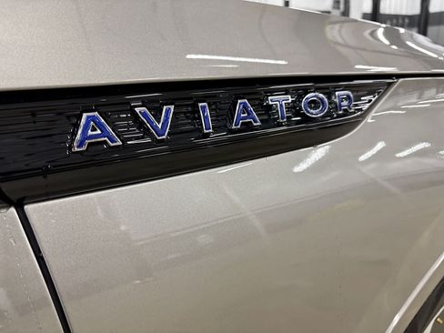 Used 2023 Lincoln Aviator Grand Touring w/ Equipment Group 301A AWD/4WD image 36