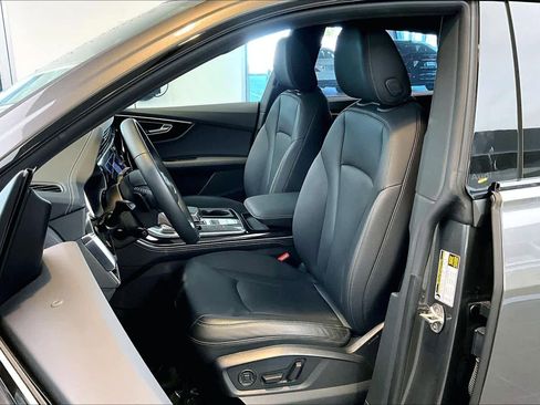 Certified 2025 Audi Q8 Premium Plus w/ Premium Plus Package image 8