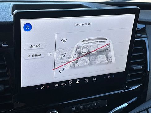 New 2023 Ford E-Transit Medium Roof w/ Interior Upgrade Package image 17