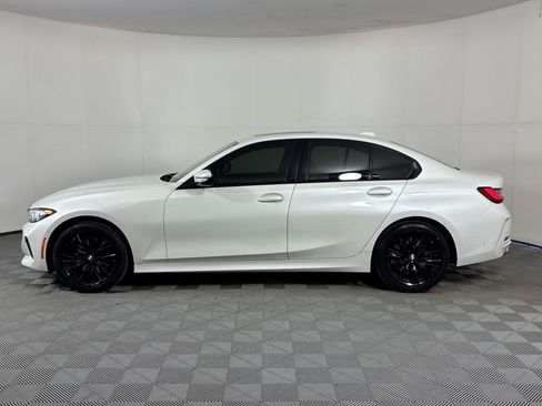 Used 2023 BMW 330i Sedan w/ Premium Package RWD image 2