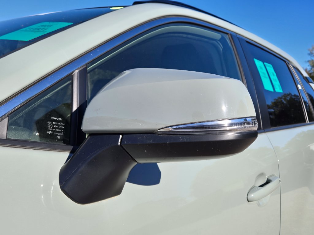 Used 2023 Toyota RAV4 XLE w/ XLE Grade Weather Package AWD/4WD image 10