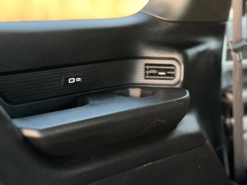 Used 2024 Jeep Wagoneer Series II w/ Flexible Seating Group image 37