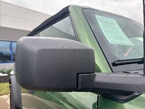 Certified 2024 Ford Bronco Black Diamond image 11