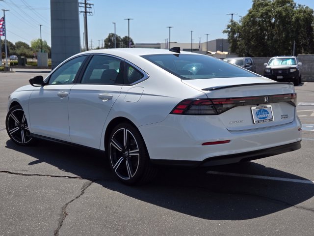 Used 2024 Honda Accord Sport image 6