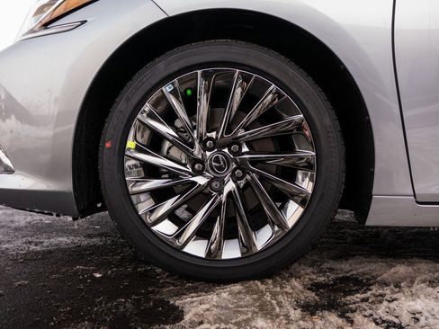 New 2025 Lexus ES 350 Luxury image 7