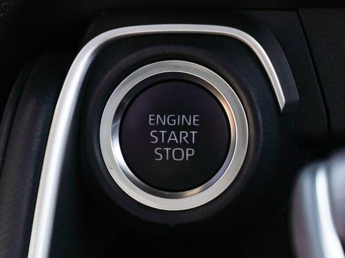 Certified 2025 Toyota Grand Highlander AWD image 40