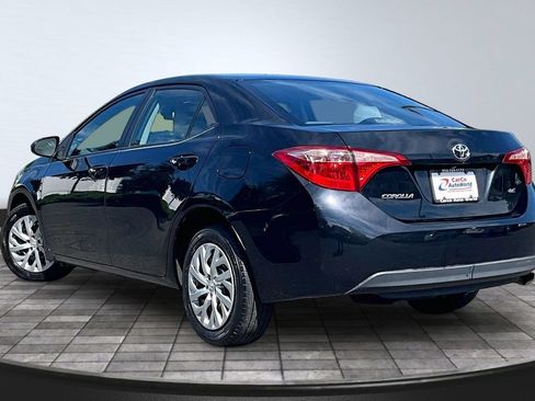 Used 2017 Toyota Corolla LE w/ Carpet Mat Package (TMS) FWD image 7