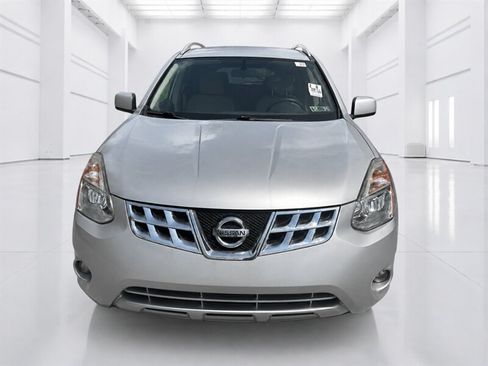 Used 2011 Nissan Rogue SV AWD/4WD image 6