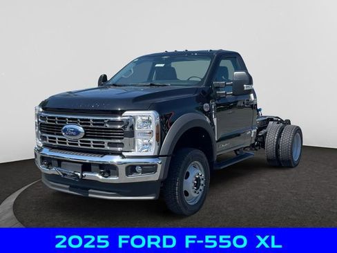 New 2025 Ford F550 XL w/ XL Chrome Package image 1