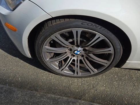 Used 2011 BMW M3 Sedan RWD image 2