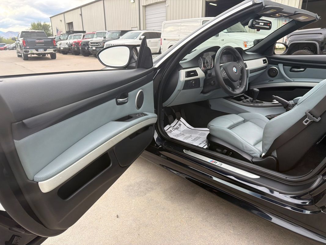 Used 2008 BMW M3 Convertible RWD image 15