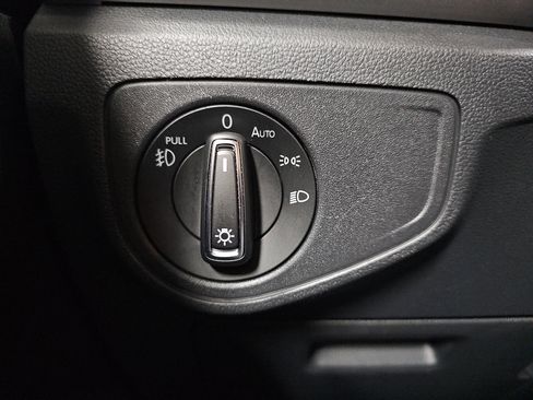 Used 2019 Volkswagen Atlas SEL Premium AWD/4WD image 27