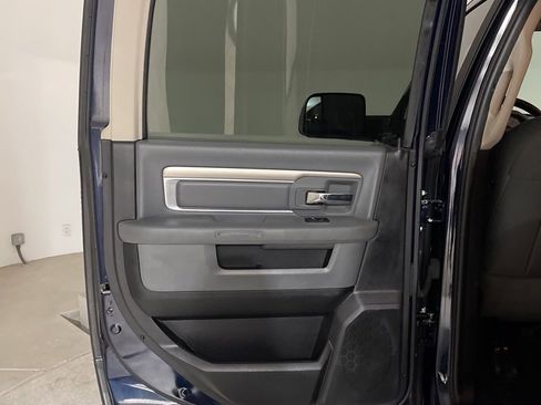 Used 2015 RAM 2500 Outdoorsman image 16