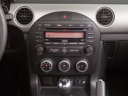 Used 2010 MAZDA MX-5 Miata Grand Touring w/ Premium Pkg image 14