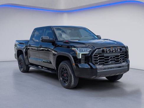 Used 2025 Toyota Tundra TRD Pro AWD/4WD image 5