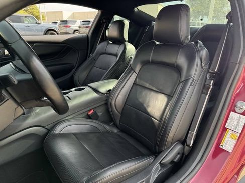 Used 2025 Ford Mustang Premium RWD image 25