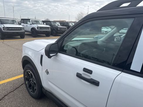 New 2026 Ford Bronco Sport Outer Banks w/ Outer Banks Tech Package+ image 3