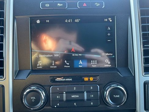 Used 2019 Ford F250 Lariat w/ Lariat Value Package image 12