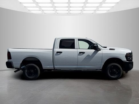 New 2026 RAM 2500 Tradesman AWD/4WD image 8