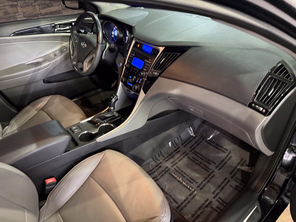 Used 2013 Hyundai Sonata Limited FWD image 30