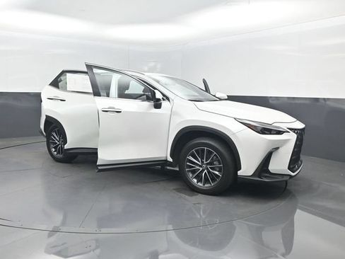 Used 2025 Lexus NX 350 AWD w/ Accessory Package (Z1) image 43