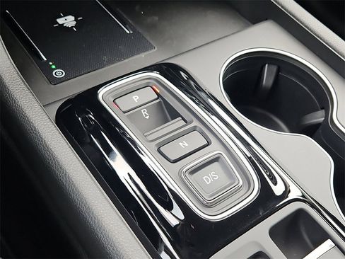 New 2025 Honda Pilot EX-L image 17