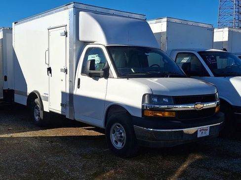New 2024 Chevrolet Express 3500 w/ Power Convenience Package RWD image 1