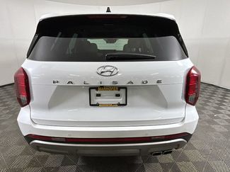 Used 2023 Hyundai Palisade SEL FWD video 3