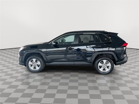 Used 2023 Toyota RAV4 XLE image 6