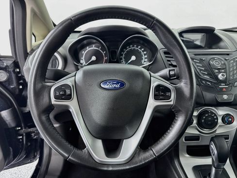 Used 2016 Ford Fiesta SE FWD image 11