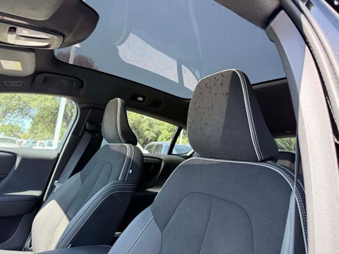 Certified 2023 Volvo C40 P8 Recharge Ultimate AWD/4WD image 12