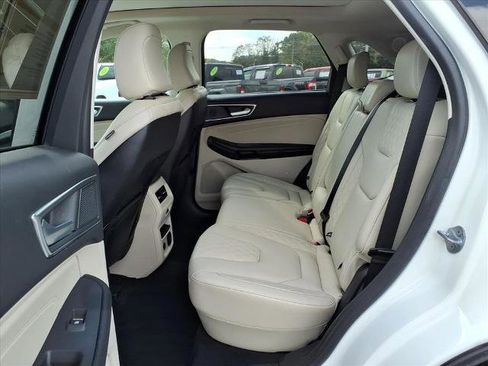 Certified 2024 Ford Edge Titanium w/ Titanium Elite Package image 5