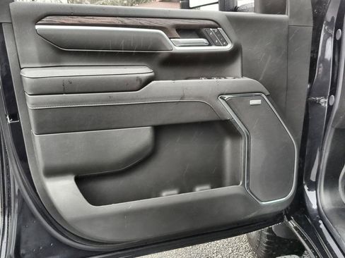 New 2025 GMC Sierra 2500 SLT w/ SLT Premium Package image 23