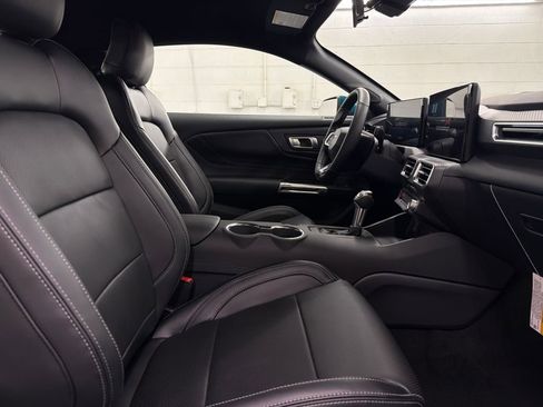 New 2026 Ford Mustang Premium image 27