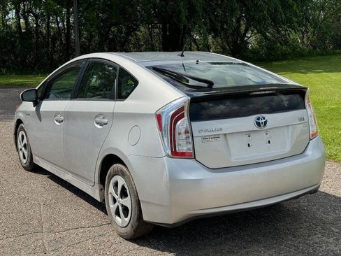Used 2013 Toyota Prius Four image 4