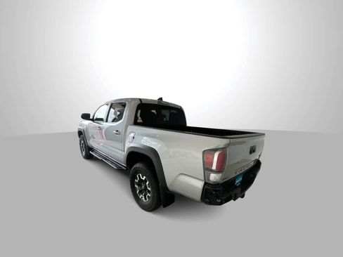 Used 2023 Toyota Tacoma TRD Off-Road w/ TRD Premium Off Road Package AWD/4WD image 6