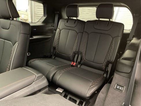 New 2025 Jeep Grand Cherokee L Summit image 24