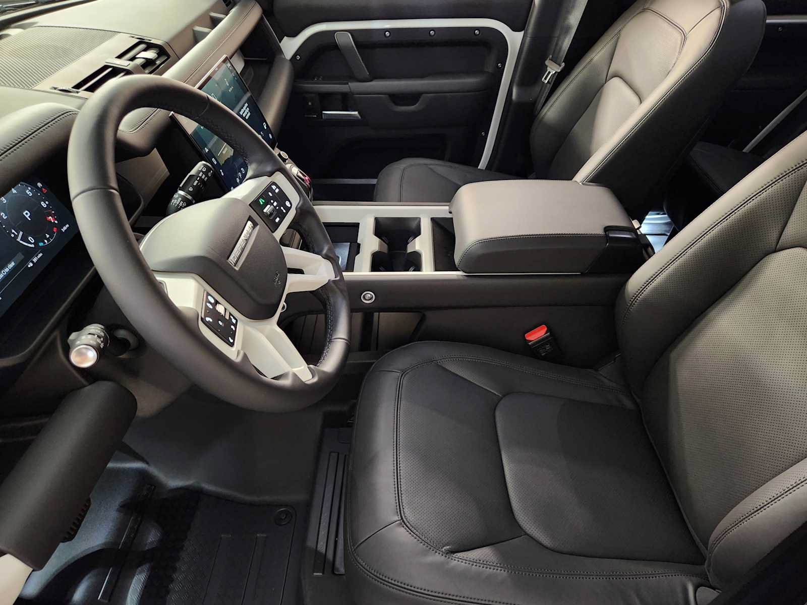 New 2026 Land Rover Defender 110 S AWD/4WD image 14
